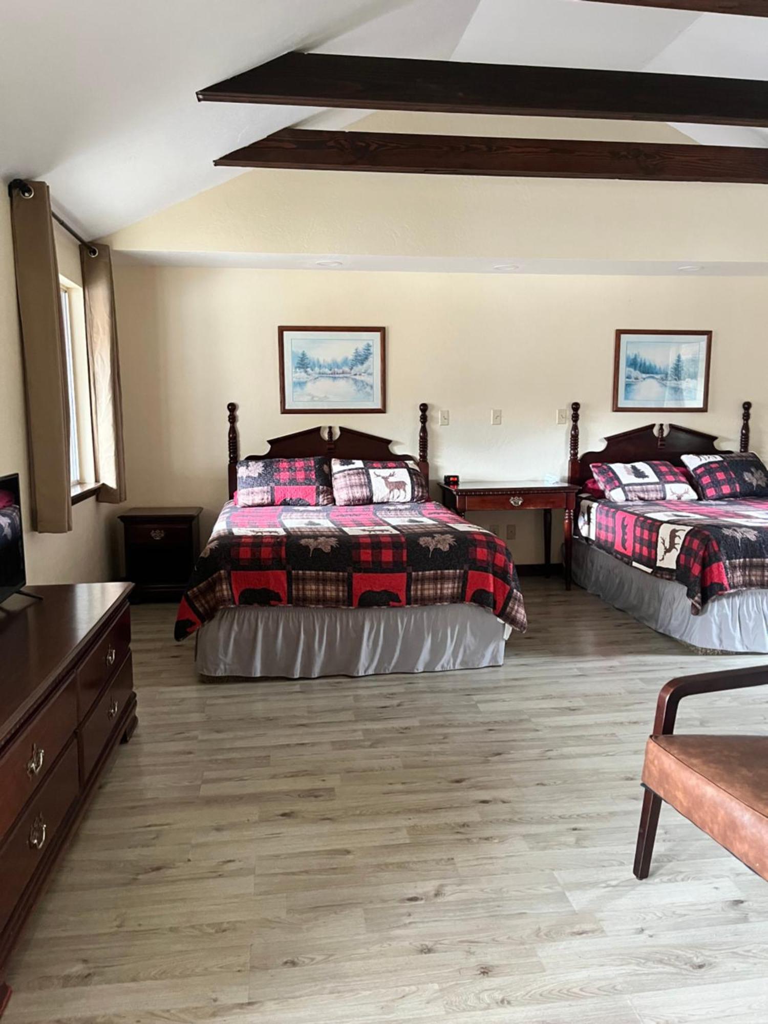 Dean Creek Resort Redway Bagian luar foto